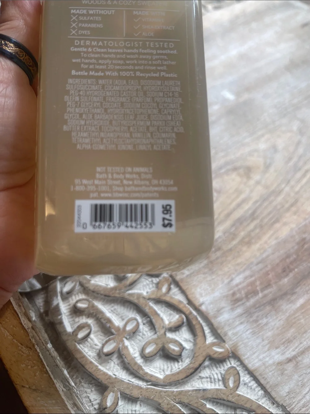 Bath & Body Works Seaside Sweater Foaming Hand Soap - Cream & Navy